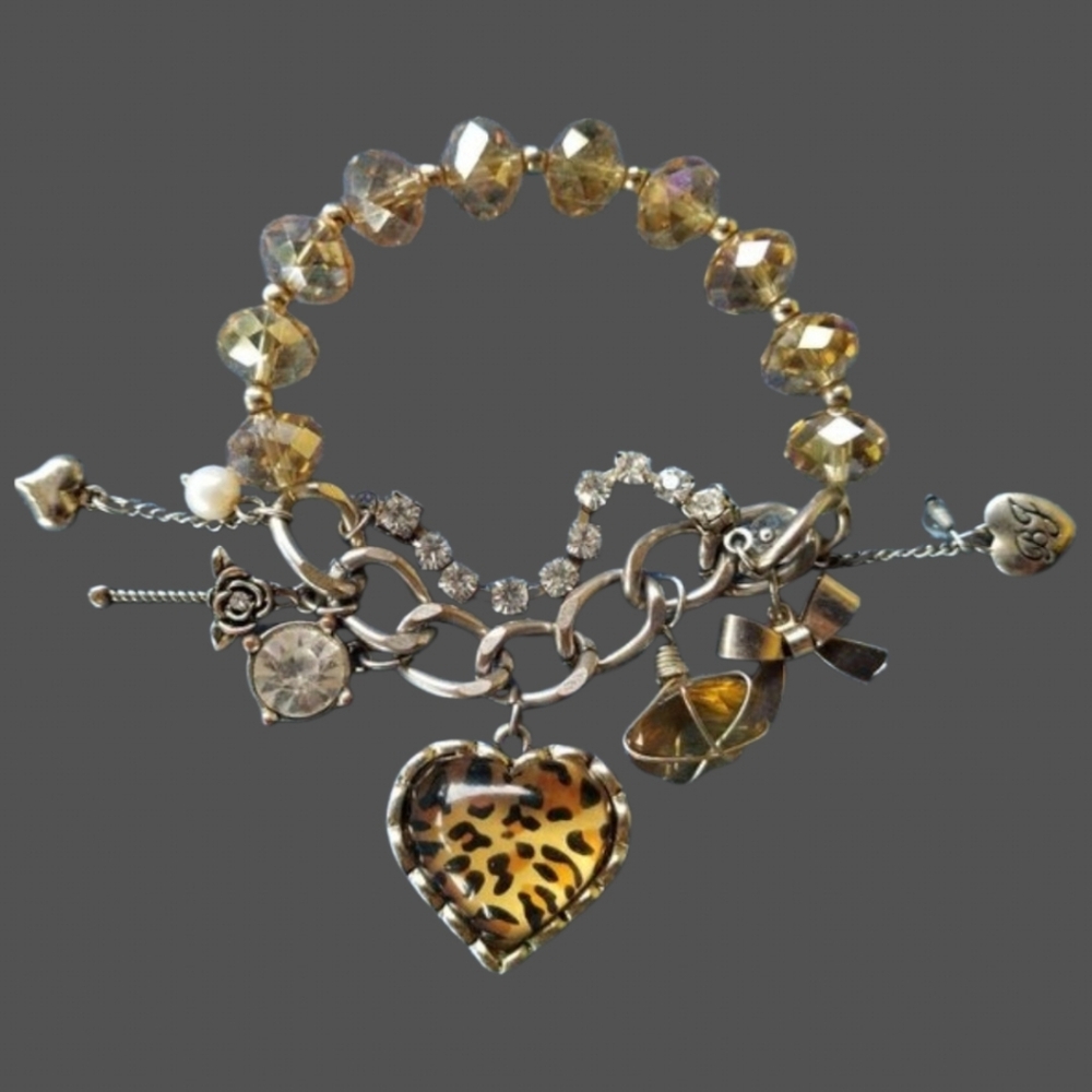 💛Betsey Leopard Cat Cheetah Animal Print Heart Charm Bracelet - EPC💛 - Picture 1 of 9